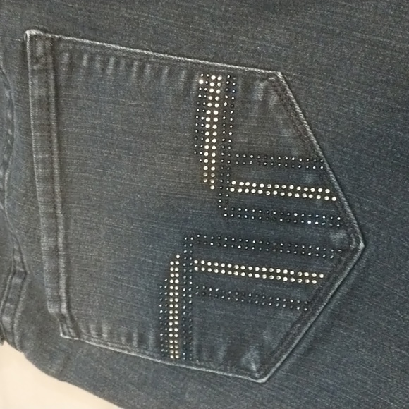 NYDJ dark wash bootcut blingy back pockets - Picture 6 of 13